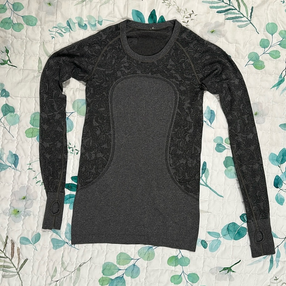 Lululemon shirt